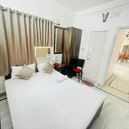 White Heaven Hotel New Town Exterior photo